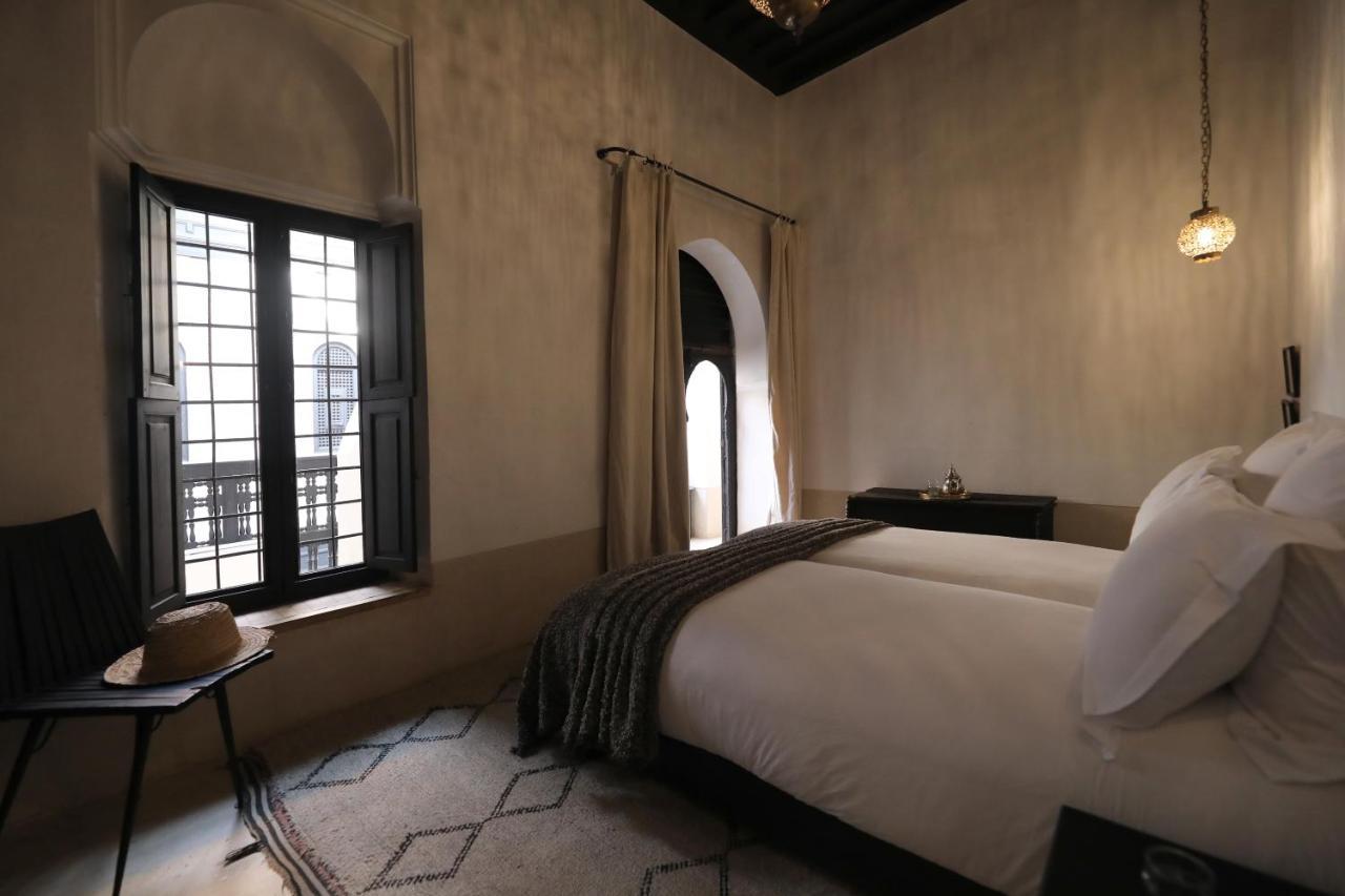 อัซซูนา 13 Hotel มาร์ราเกช ภายนอก รูปภาพ